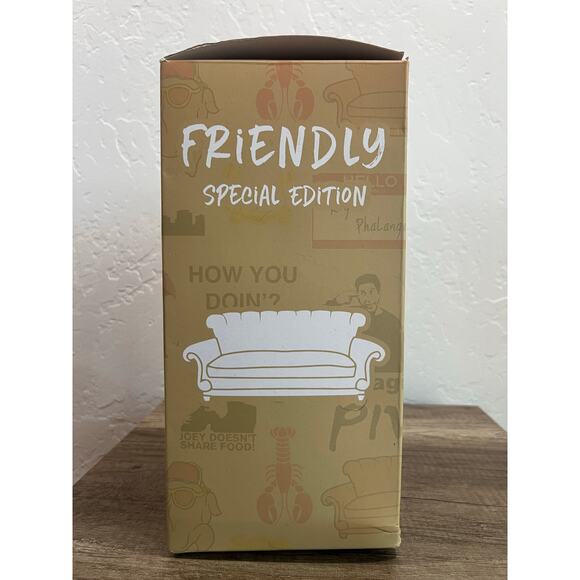 Juggy FRIENDLY Special Edition Friends TV Show 73oz Water Jug Bottle - Picture 4 of 13